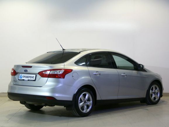 Ford Focus, 1.6 л, Робот, 2014 фото 5