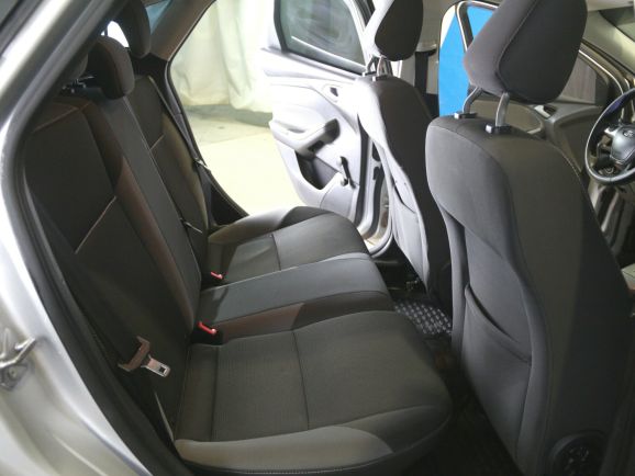 Ford Focus, 1.6 л, Робот, 2014 фото 1