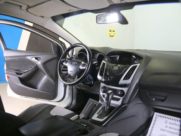 Ford Focus, 1.6 л, Робот, 2013 фото 2