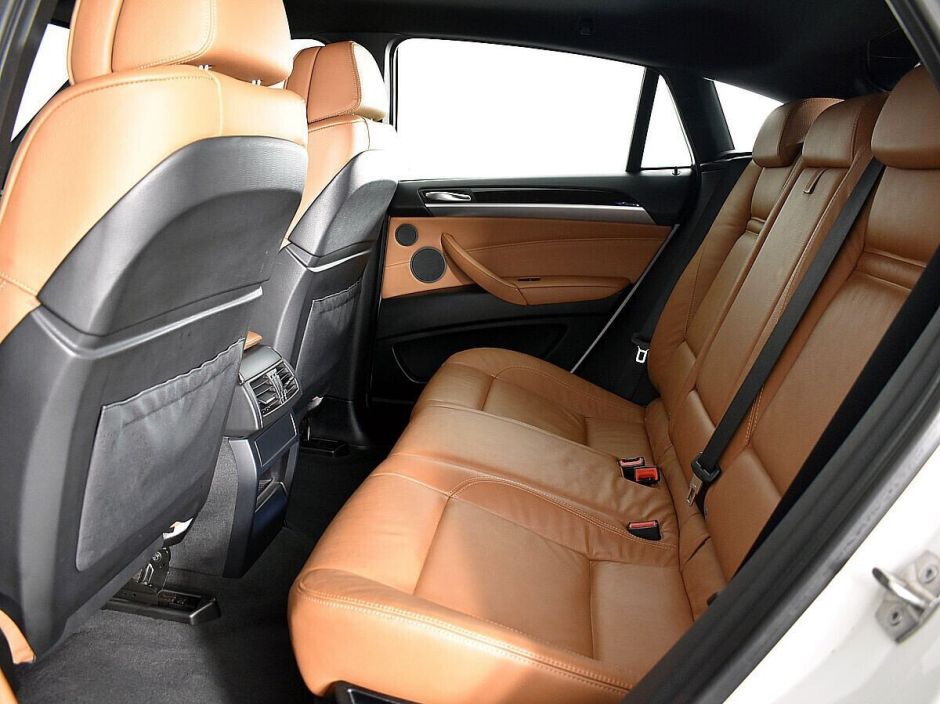 BMW X6, 3.0 л, АТ, 2012 фото 1