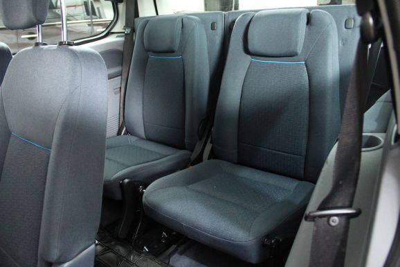 Ford Galaxy, 2.0 л, АТ, 2009 фото 1