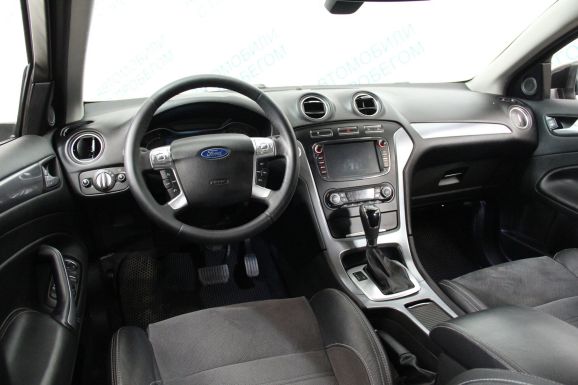 Ford Mondeo, 2.0 л, Робот, 2012 фото 7