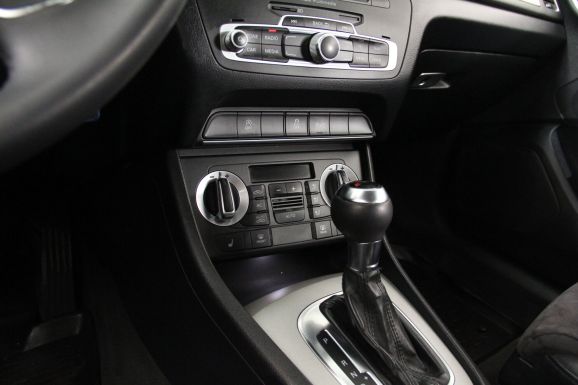 Audi Q3, 2.0 л, Робот, 2014 фото 12