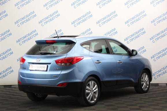 Hyundai ix35, 2.0 л, АТ, 2012 фото 4