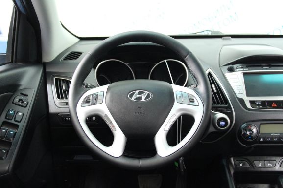 Hyundai ix35, 2.0 л, АТ, 2012 фото 10
