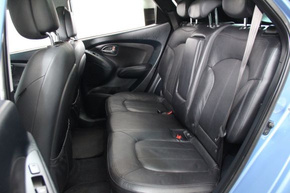 Hyundai ix35, 2.0 л, АТ, 2012 фото 1