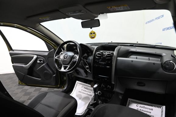 Renault Duster, 2.0 л, АТ, 2019 фото 7