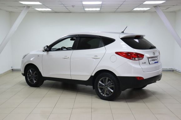 Hyundai ix35, 2.0 л, АТ, 2014 фото 4