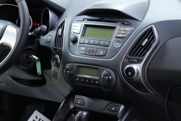 Hyundai ix35, 2.0 л, АТ, 2014 фото 1