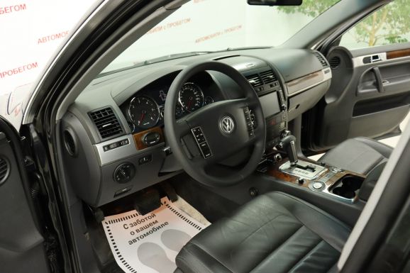 Volkswagen Touareg, 3.0 л, АТ, 2007 фото 12