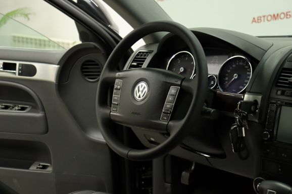Volkswagen Touareg, 3.0 л, АТ, 2007 фото 13