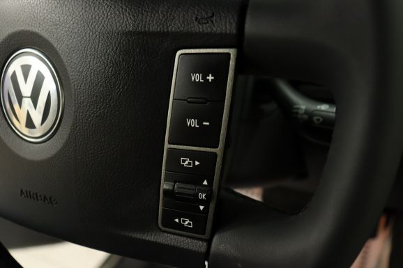 Volkswagen Touareg, 3.0 л, АТ, 2007 фото 2