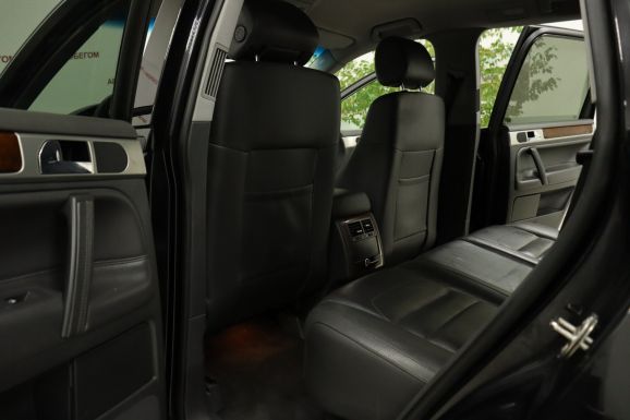 Volkswagen Touareg, 3.0 л, АТ, 2007 фото 1