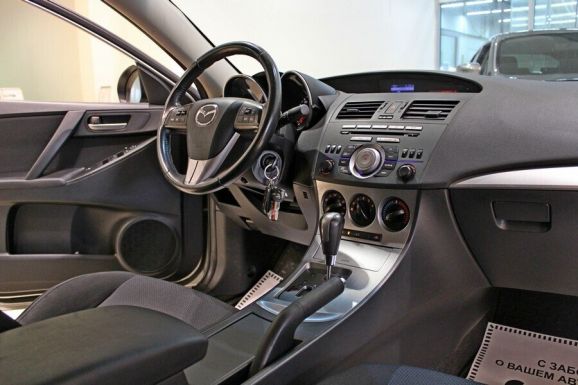 Mazda 3, 1.6 л, АТ, 2011 фото 7