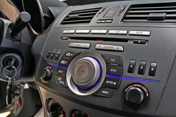 Mazda 3, 1.6 л, АТ, 2011 фото 9