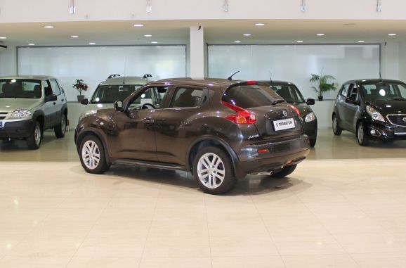 Nissan Juke, 1.6 л, Вариатор, 2013 фото 4