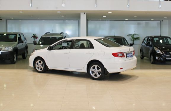 Toyota Corolla, 1.6 л, АТ, 2012 фото 5