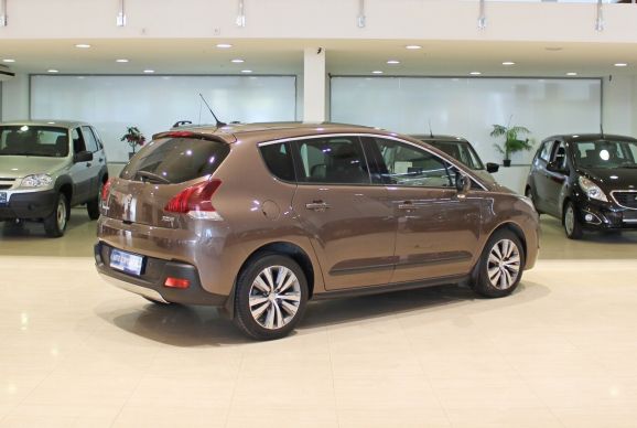 Peugeot 3008, 1.6 л, АТ, 2015 фото 6
