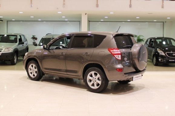 Toyota RAV4, 2.0 л, Вариатор, 2011 фото 4