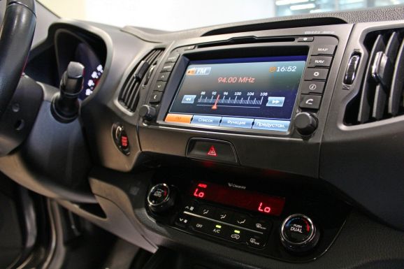 Kia Sportage, 2.0 л, АТ, 2013 фото 9