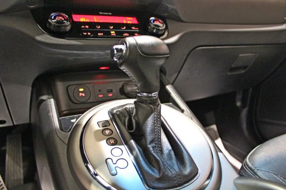 Kia Sportage, 2.0 л, АТ, 2014 фото 1