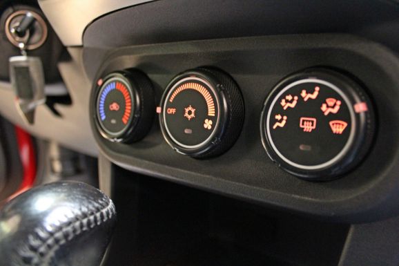 Mitsubishi Lancer, 1.5 л, АТ, 2011 фото 1