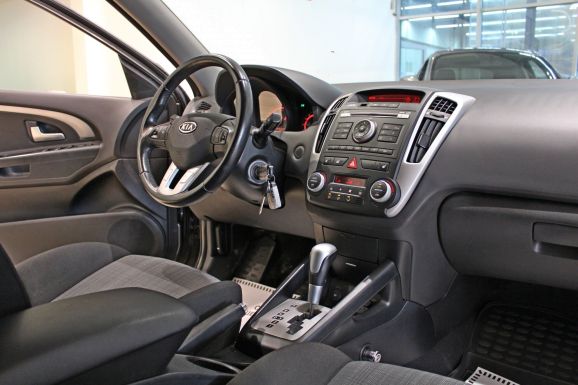 Kia Ceed, 1.6 л, АТ, 2010 фото 7