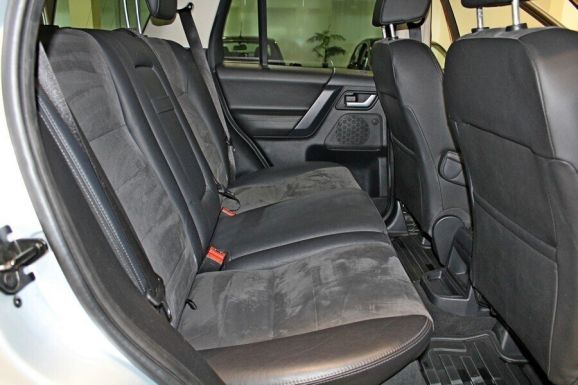 Land Rover Freelander, 3.2 л, АТ, 2012 фото 1