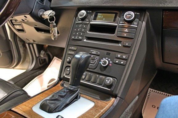 Volvo XC90, 2.5 л, АТ, 2010 фото 9