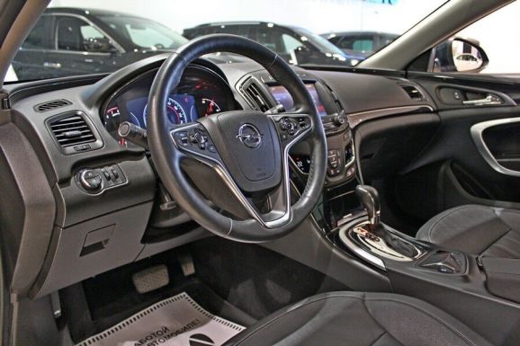 Opel Insignia, 1.6 л, АТ, 2013 фото 12