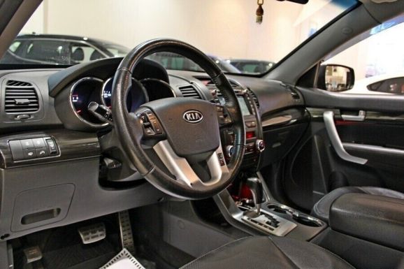 Kia Sorento, 2.4 л, АТ, 2011 фото 7