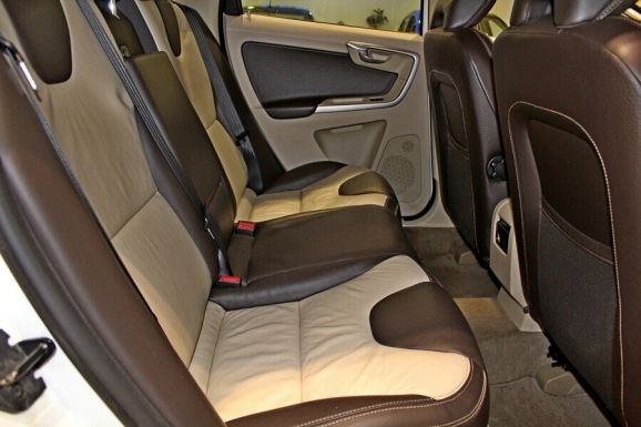 Volvo XC60, 2.4 л, АТ, 2013 фото 1