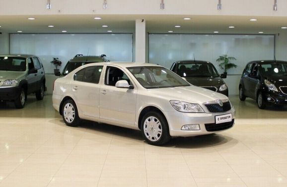 Skoda Octavia, 1.8 л, АТ, 2012 фото 5
