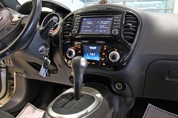 Nissan Juke, 1.6 л, Вариатор, 2017 фото 9