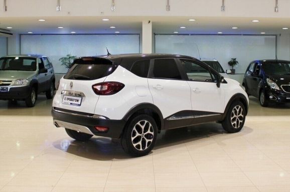 Renault Kaptur, 1.6 л, Вариатор, 2016 фото 6