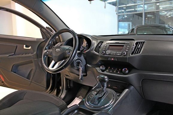 Kia Sportage, 2.0 л, АТ, 2012 фото 7