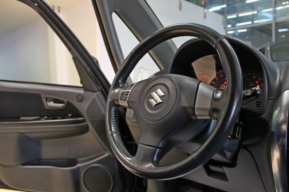 Suzuki SX4, 1.6 л, АТ, 2009 фото 2