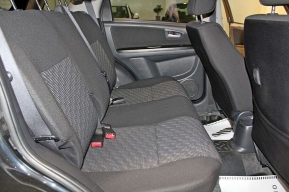 Suzuki SX4, 1.6 л, АТ, 2009 фото 1