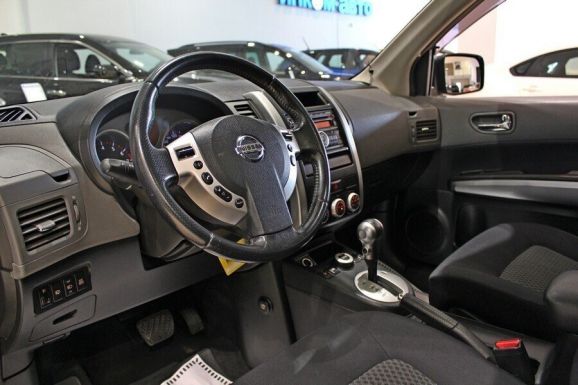Nissan X-Trail, 2.0 л, Вариатор, 2011 фото 2