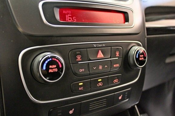 Kia Sorento, 2.4 л, АТ, 2013 фото 1