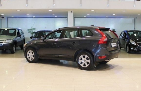 Volvo XC60, 2.4 л, АТ, 2011 фото 5