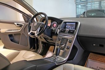 Volvo XC60, 2.4 л, АКПП, 2011 фото 7