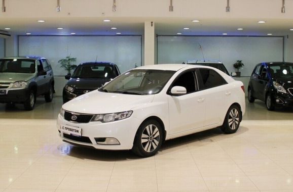 Kia Cerato, 1.6 л, АТ, 2012 фото 3