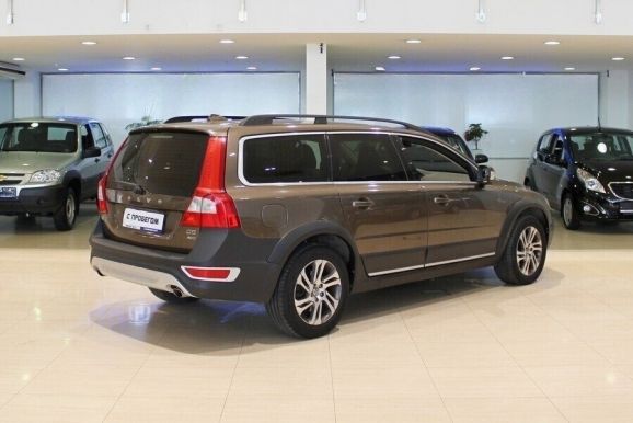 Volvo XC70, 2.4 л, АТ, 2012 фото 6