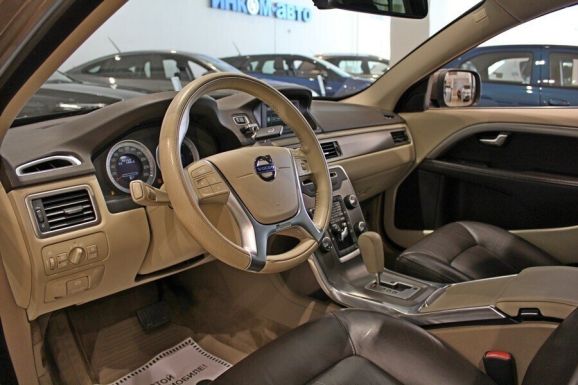 Volvo XC70, 2.4 л, АТ, 2012 фото 11