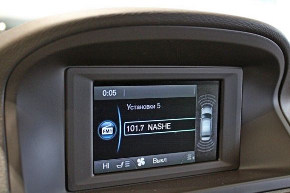 Volvo XC70, 2.4 л, АТ, 2012 фото 2