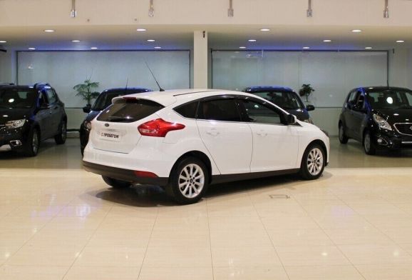 Ford Focus, 1.6 л, Робот, 2016 фото 6