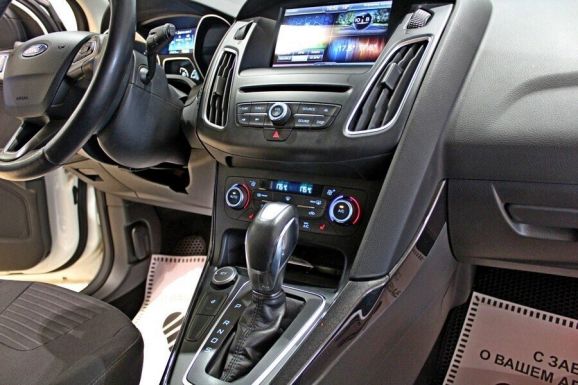 Ford Focus, 1.6 л, Робот, 2016 фото 9