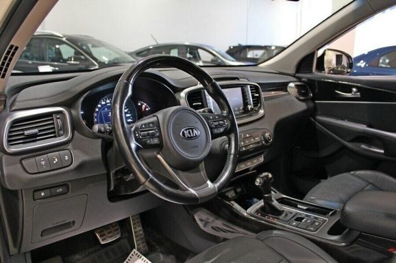 Kia Sorento, 2.2 л, АТ, 2016 фото 13