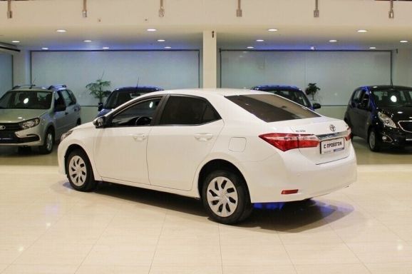 Toyota Corolla, 1.6 л, Вариатор, 2013 фото 5